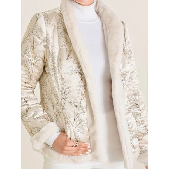 CHICOS Satin Floral Reversible Faux Fur Jacket Vintage Ivory Sz 2/Large NWT $169 - Picture 1 of 8